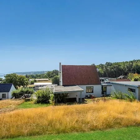 3 Bedroom Gorgeous In *
