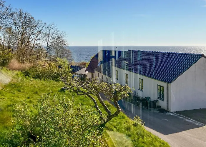 3 Bedroom Gorgeous In Prázdninový dům *